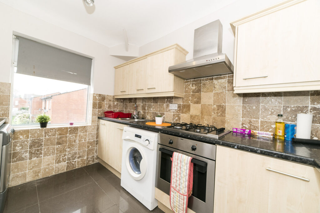 kitchen (2)
